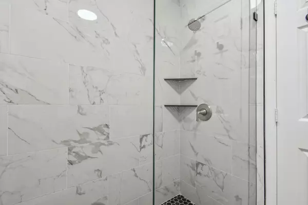 Coliving in Downtown St. Petersburg - Clearwater-St. Petersburg, Tampa