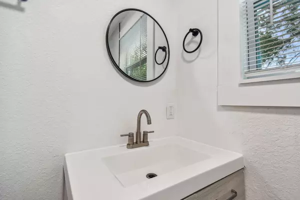 Coliving in Downtown St. Petersburg - Clearwater-St. Petersburg, Tampa