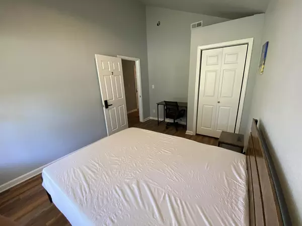 Coliving in Foxtown East - KCMO, Kansas City