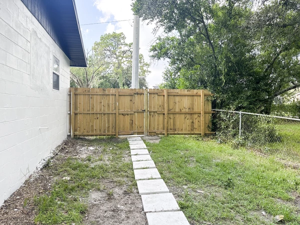 Coliving in Temple Terrace - North Tampa, Tampa