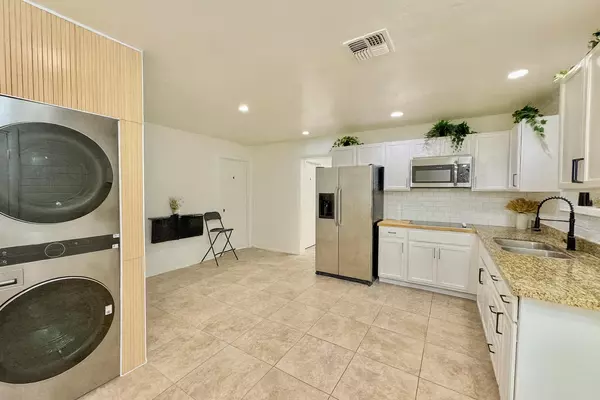 Coliving in Alhambra - Phoenix, Phoenix