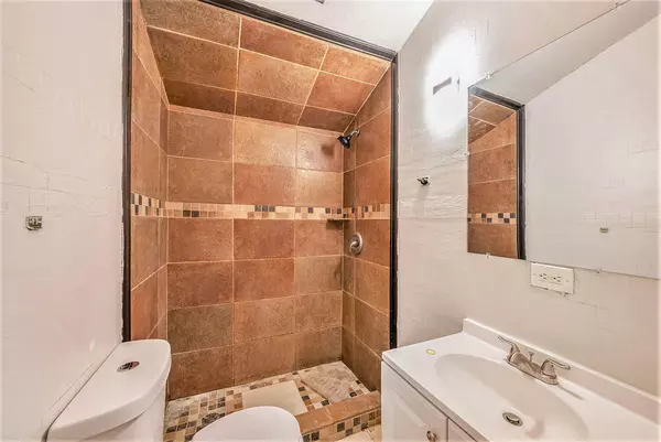 Coliving in Lealman - Clearwater-St. Petersburg, Tampa