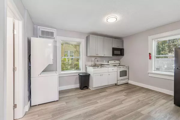 Coliving in Kenwood - Clearwater-St. Petersburg, Tampa