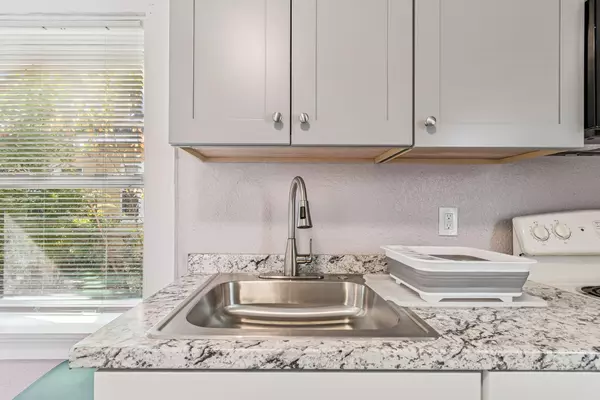 Coliving in Kenwood - Clearwater-St. Petersburg, Tampa