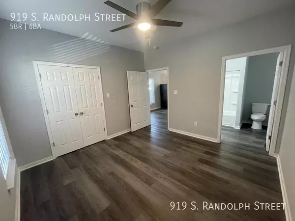 5 bedrooms apartment for rent in Randolph - Central RVA, Richmond