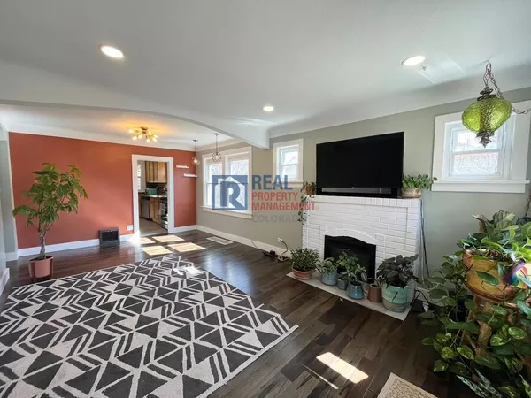 3 bedrooms apartment for rent in Wellshire - South Denver, Denver