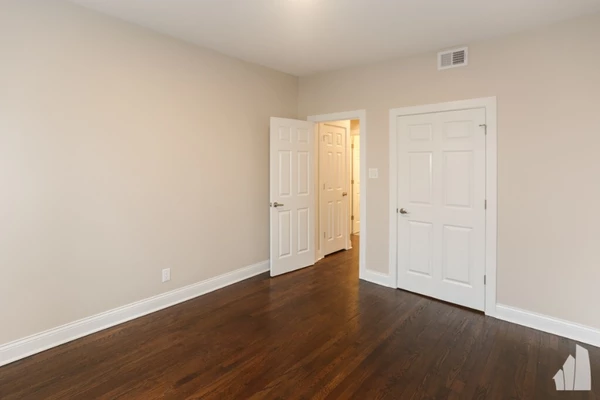 2 bedrooms apartment for rent in Logan Square - North Side, Chicago