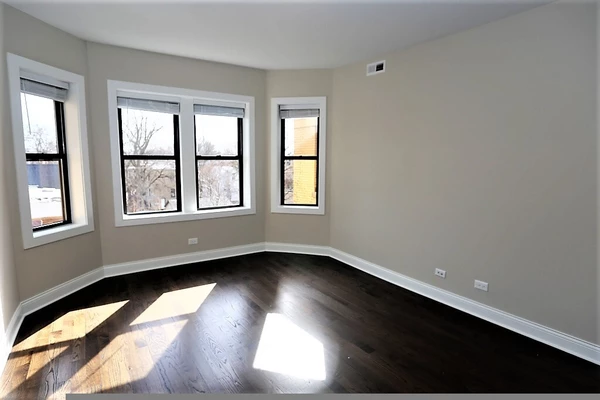 3 bedrooms apartment for rent in Logan Square - North Side, Chicago