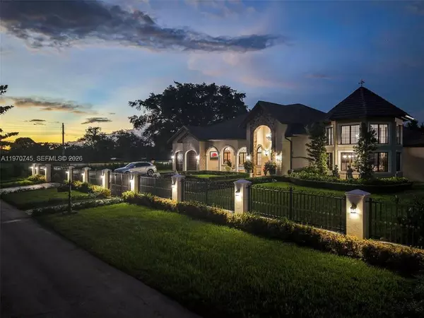 7 bedrooms apartment for rent in Kendall - Miami Dade, Miami