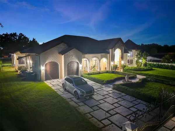 7 bedrooms apartment for rent in Kendall - Miami Dade, Miami