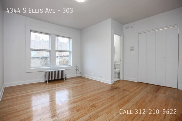 Studio Apartment for rent in Oakland Chicago - South Side, Chicago