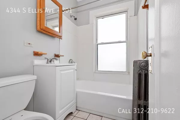 Studio Apartment for rent in Oakland Chicago - South Side, Chicago