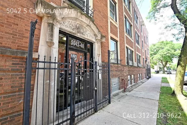 2 bedrooms apartment for rent in Washington Park - South Side, Chicago