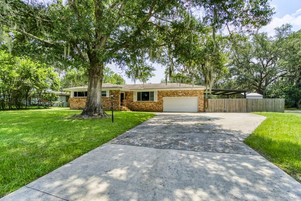 Coliving in Cedar Hills - Westside, Jacksonville