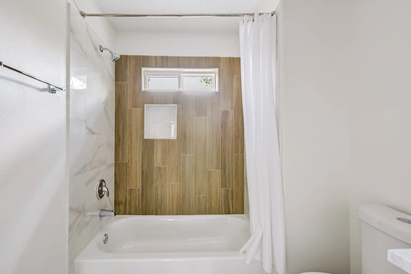 Coliving in East Houston - Ne Houston, Houston