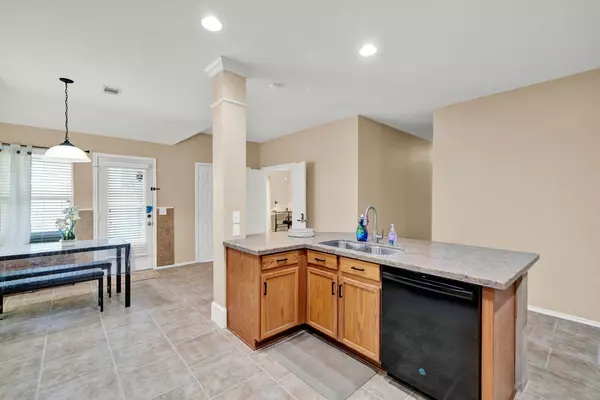 Coliving in Fondren Gardens - Sw Houston, Houston