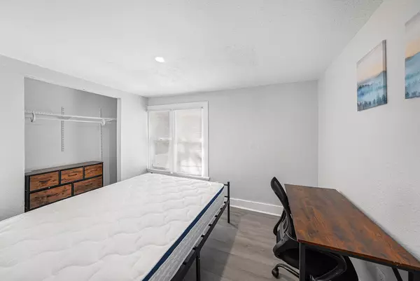 Coliving in Kenwood - Clearwater-St. Petersburg, Tampa