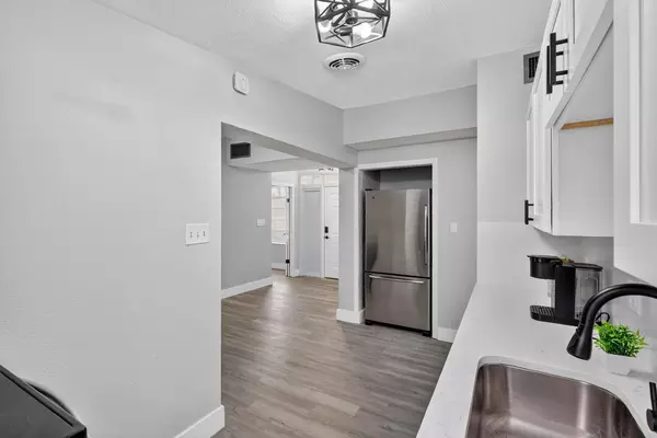 Coliving in Temple Terrace - North Tampa, Tampa