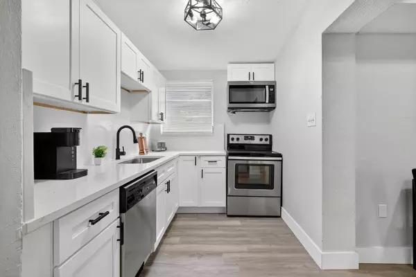 Coliving in Temple Terrace - North Tampa, Tampa