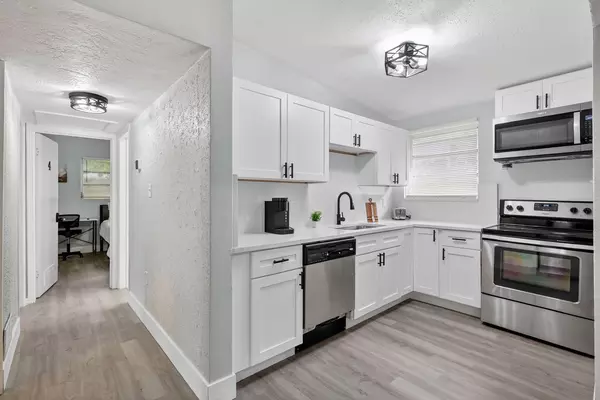 Coliving in Temple Terrace - North Tampa, Tampa