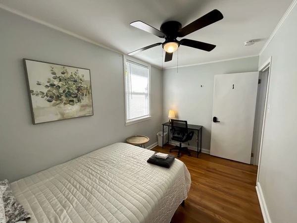 Coliving in Hope Valley - Durham, Raleigh