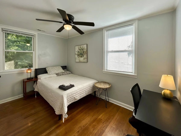 Coliving in Hope Valley - Durham, Raleigh