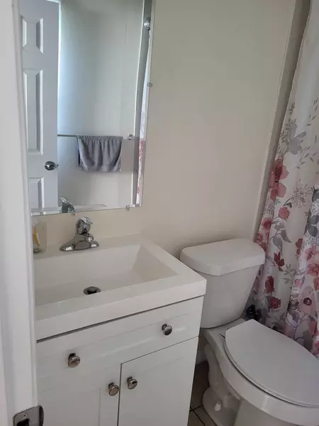 Coliving in Oak Ridge - West Orlando, Orlando