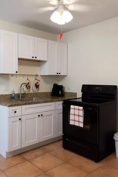 Coliving in Oak Ridge - West Orlando, Orlando