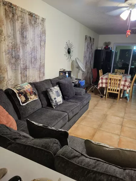 Coliving in Oak Ridge - West Orlando, Orlando