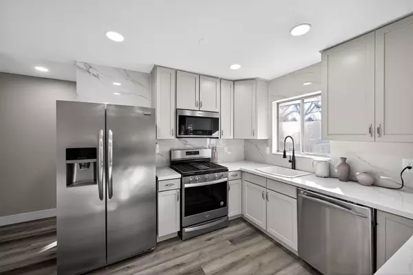 Coliving in Aurora CO - Outer Denver, Denver