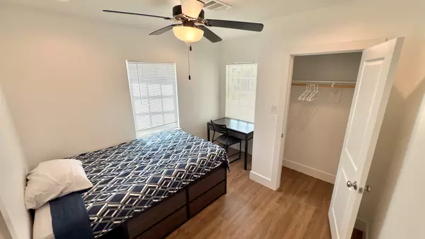 Coliving in Montrose - Inner Loop, Houston