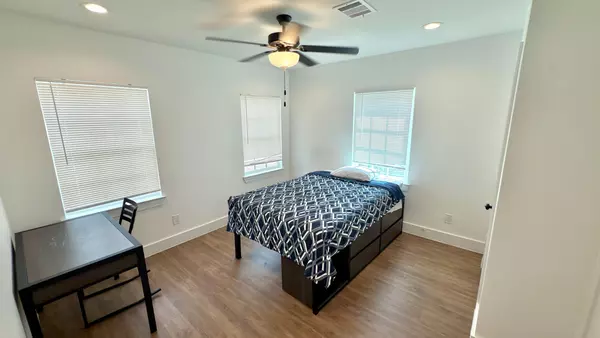 Coliving in Montrose - Inner Loop, Houston