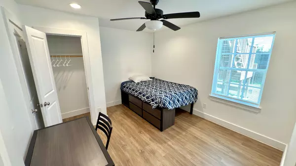 Coliving in Montrose - Inner Loop, Houston