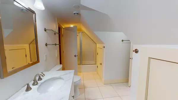 Coliving in Interbay - Central Seattle, Seattle