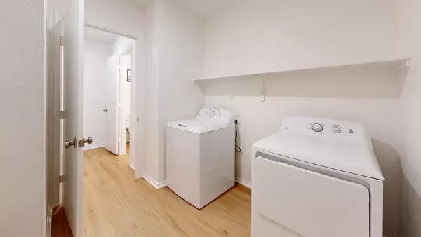 4 bedrooms apartment for rent in Lancaster - Se Dallas, Dallas