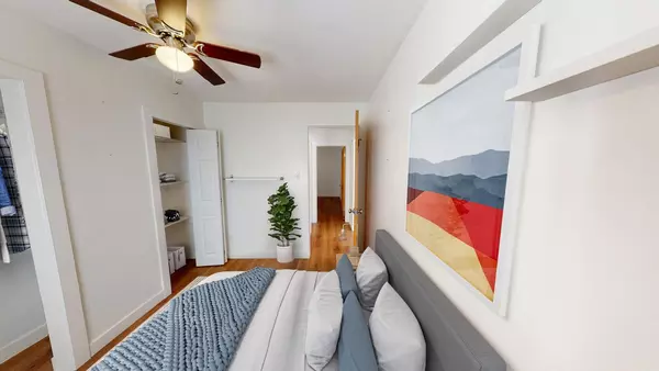 4 bedrooms apartment for rent in East Colfax - East Denver, Denver