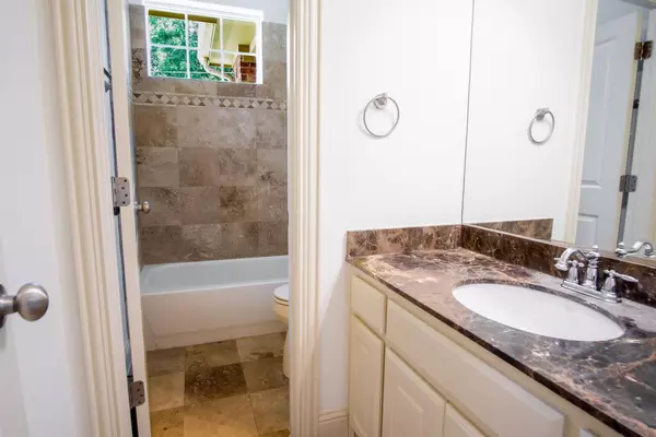 3 bedrooms apartment for rent in Lower Greenville - Ne Dallas, Dallas