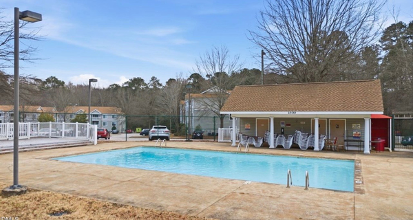 Coliving in Fairmont - Central Raleigh, Raleigh