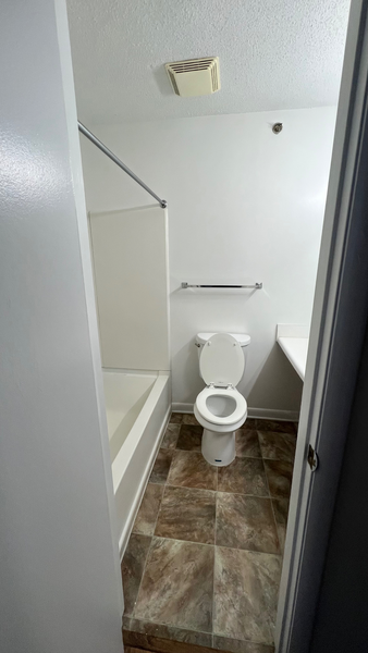 Coliving in Fairmont - Central Raleigh, Raleigh