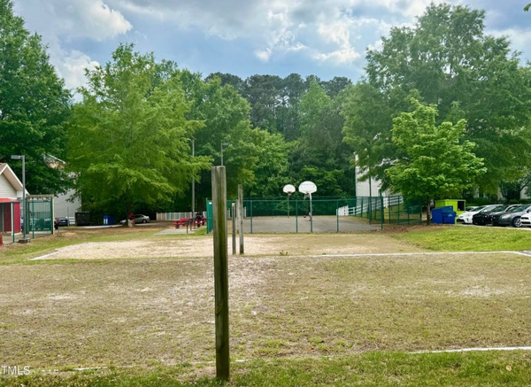 Coliving in Fairmont - Central Raleigh, Raleigh