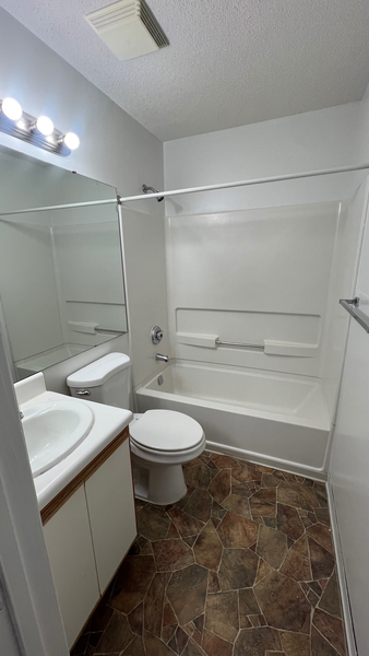 Coliving in Fairmont - Central Raleigh, Raleigh