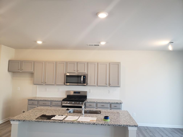 Coliving in Monroe - East Charlotte, Charlotte