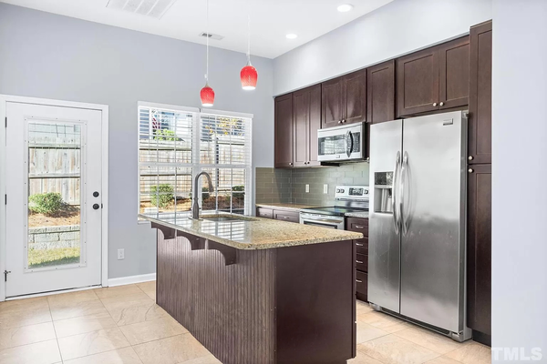 Coliving in Wade - Central Raleigh, Raleigh