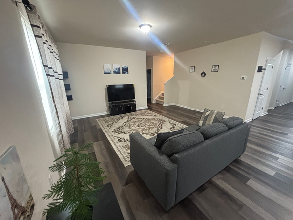 Coliving in Bryson Village - Outer Triangle, Raleigh