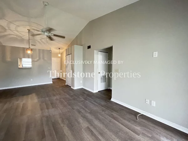 2 bedrooms apartment for rent in Cedar Hills - Westside, Jacksonville
