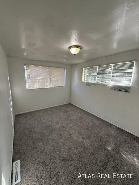3 bedrooms apartment for rent in Lincoln Park - Center Denver, Denver