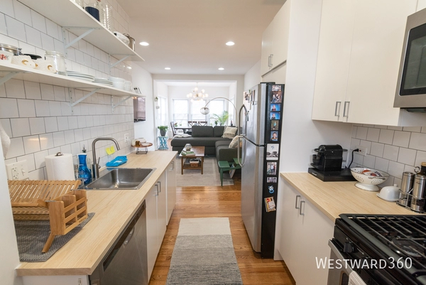 2 bedrooms apartment for rent in Albany Park - Far North Side, Chicago