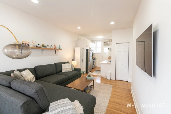 2 bedrooms apartment for rent in Albany Park - Far North Side, Chicago