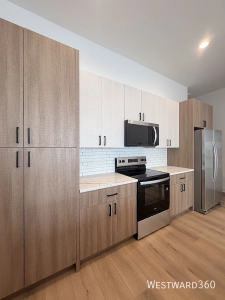 3 bedrooms apartment for rent in Little Italy/Uic - Central, Chicago