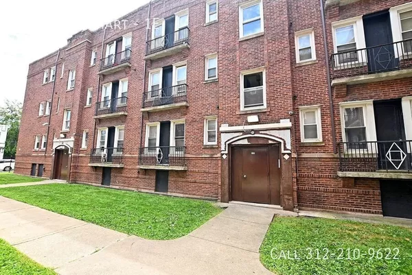 Studio Apartment for rent in Washington Park - South Side, Chicago